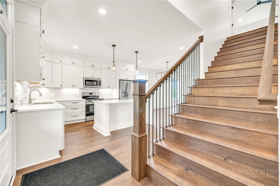 151 Ridgeside Drive Property Photo 25