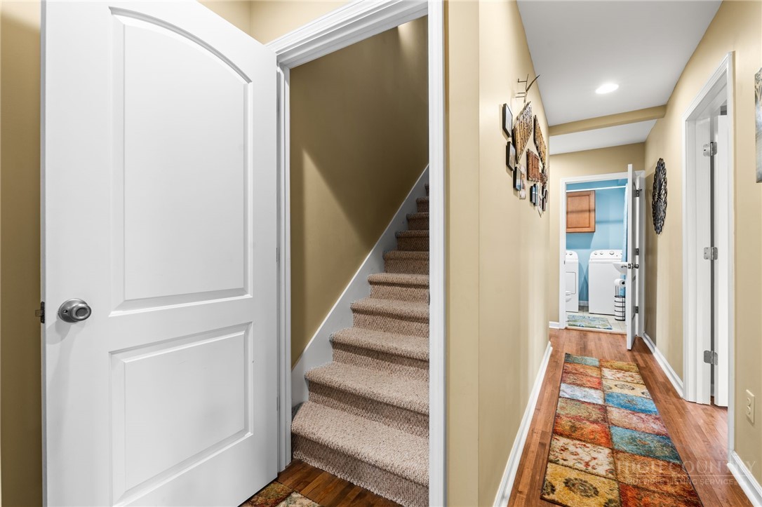 220 Brook Ln Property Photo 17