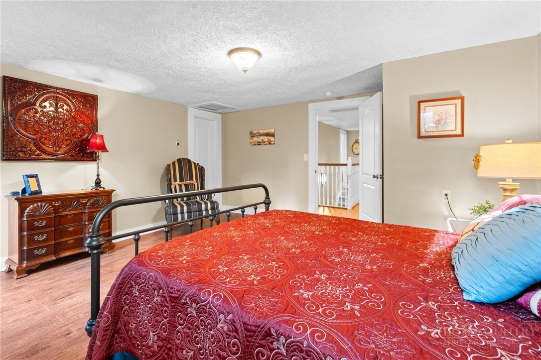 220 Brook Ln Property Photo 25