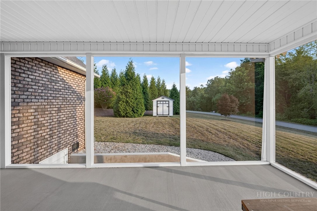 100 Rivercliff Drive Property Photo 45