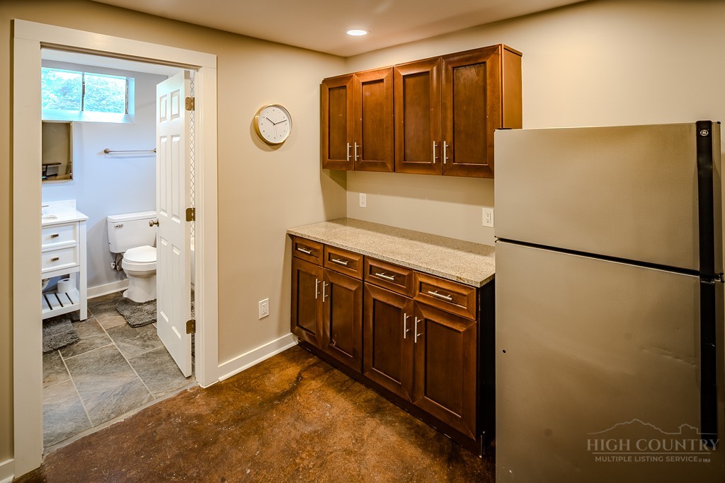 569 Klonteska Drive Property Photo 26