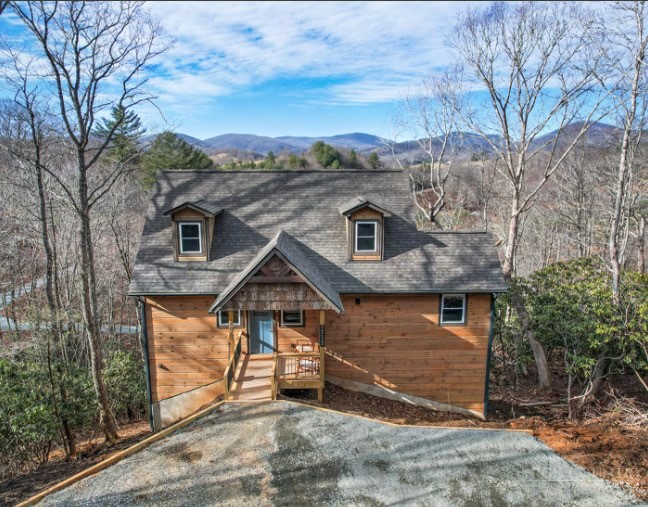 406 Red Maple Lane Property Photo 1