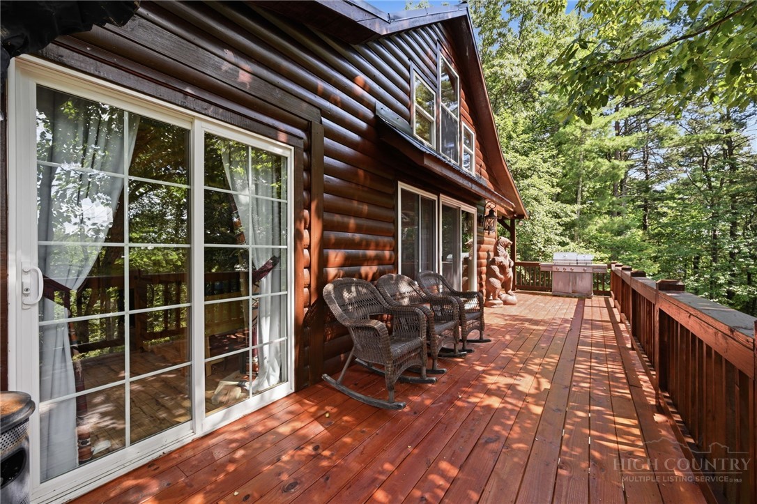 1158 Staghorn Road Property Photo 10