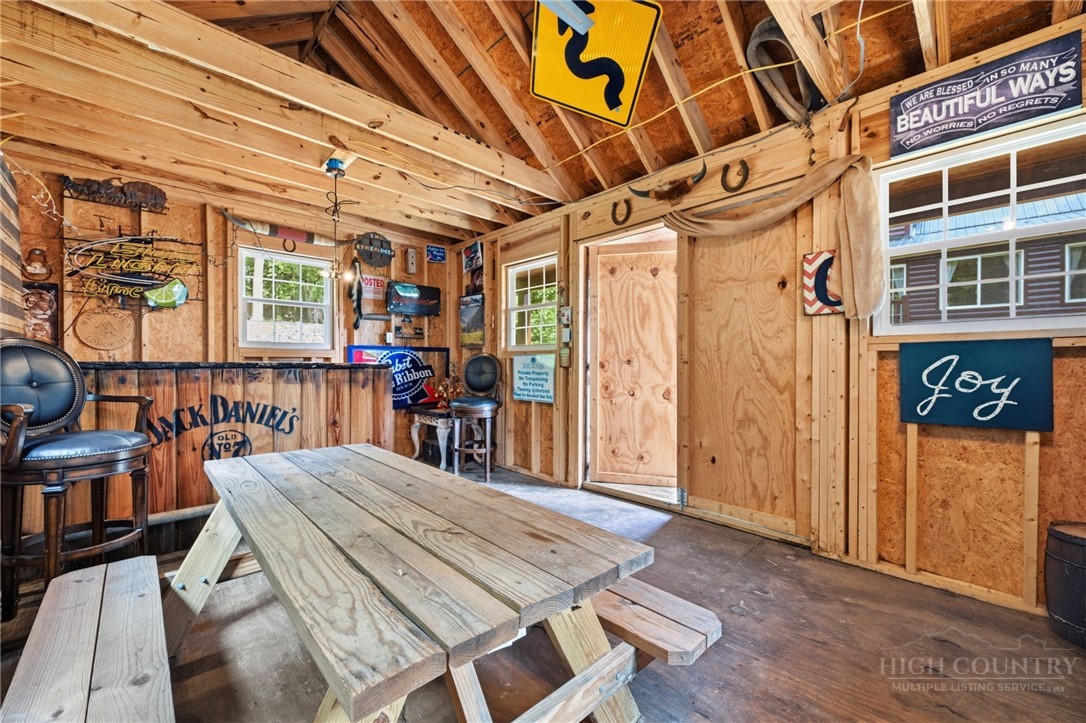 1158 Staghorn Road Property Photo 37