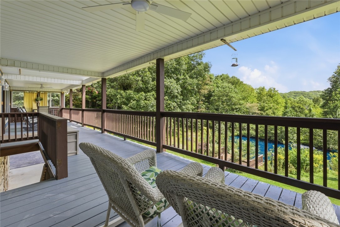 1534 Longhope Road Property Photo 2