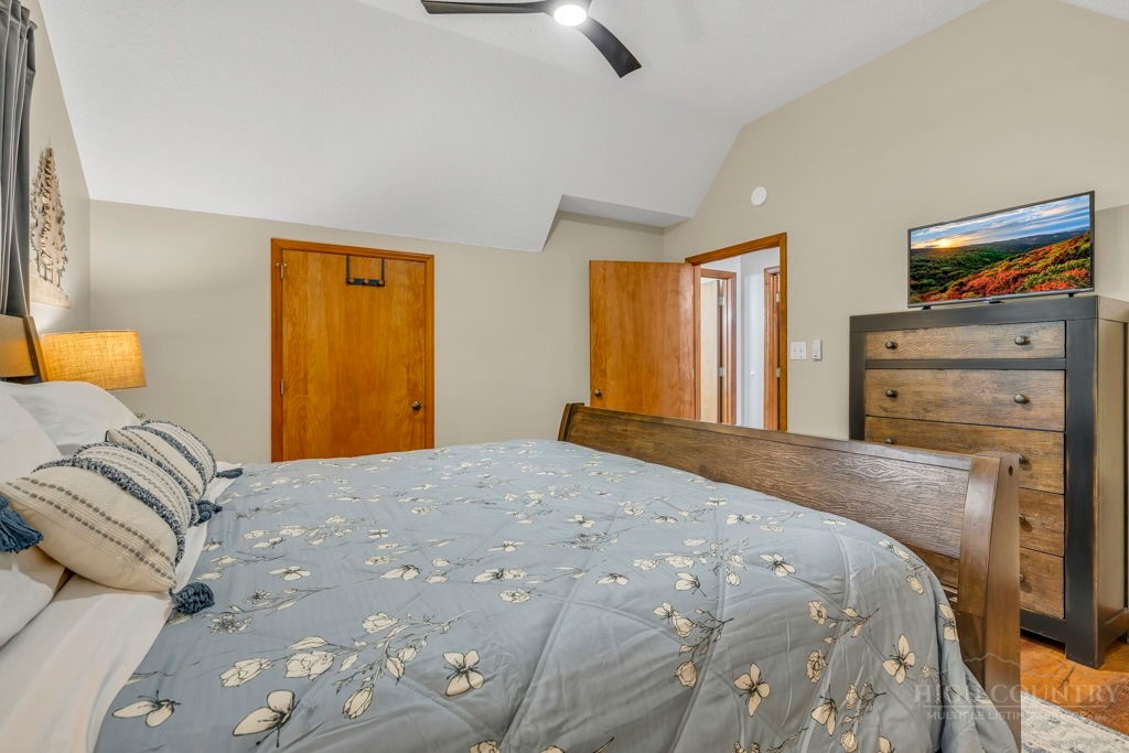 461 Galax Circle Property Photo 21