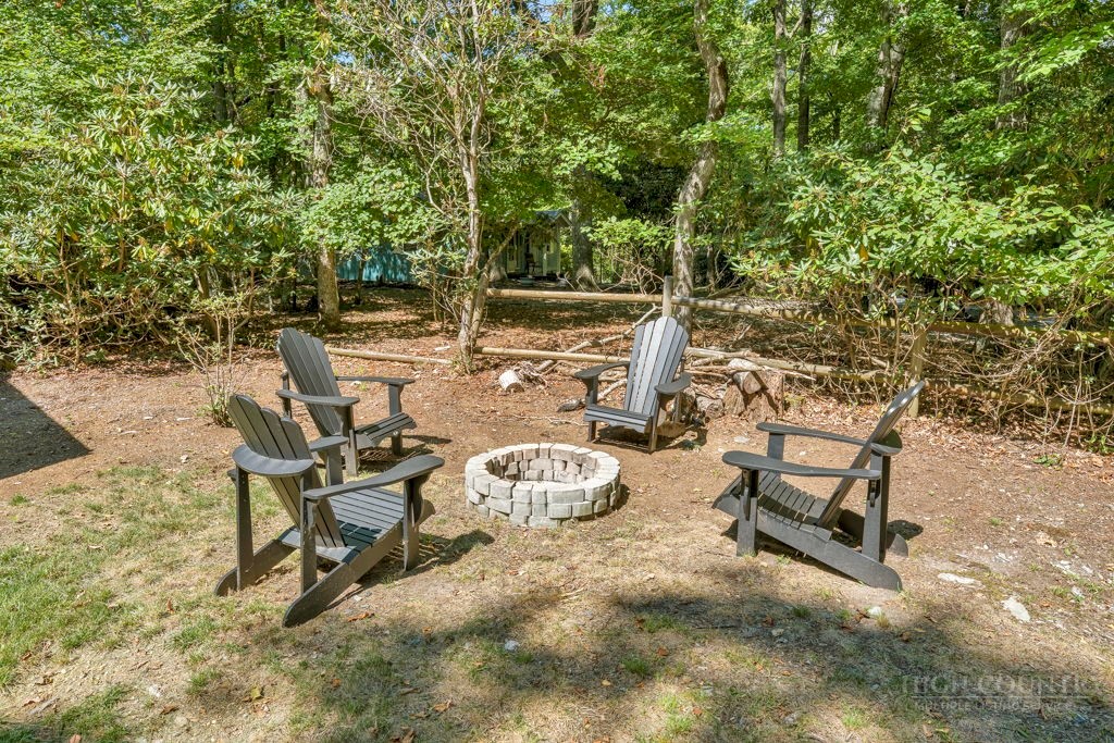 461 Galax Circle Property Photo 28
