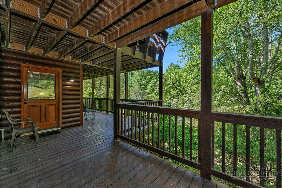 60 Running Doe Way Property Photo 42