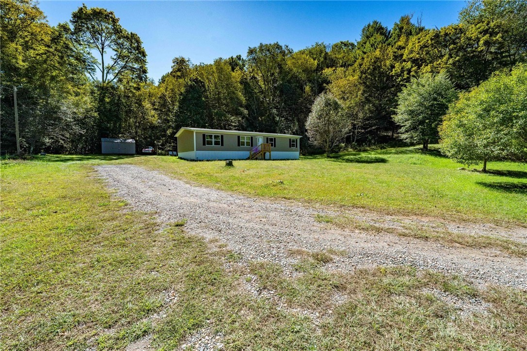338 Pottertown Road Property Photo 1
