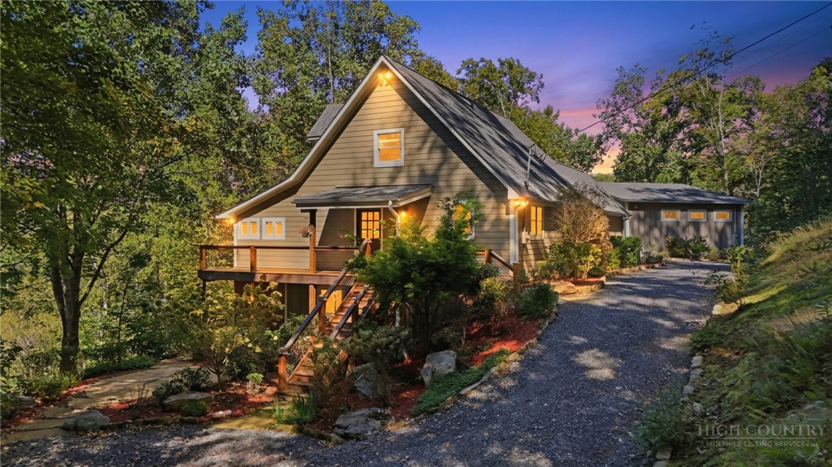 2711 Rabbit Hop Road Property Photo 1