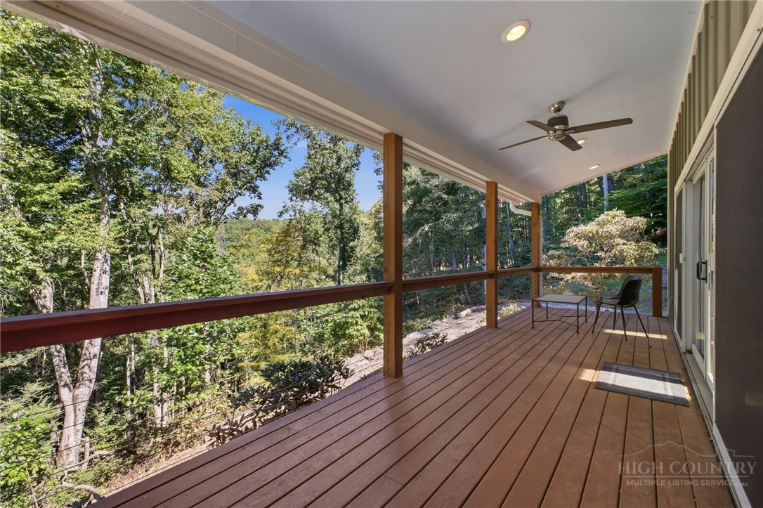 2711 Rabbit Hop Road Property Photo 36