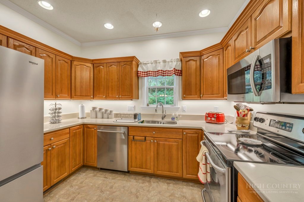 49 Elderberry Road Property Photo 7