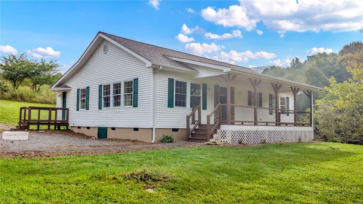 3115 Roaring Fork Property Photo 5