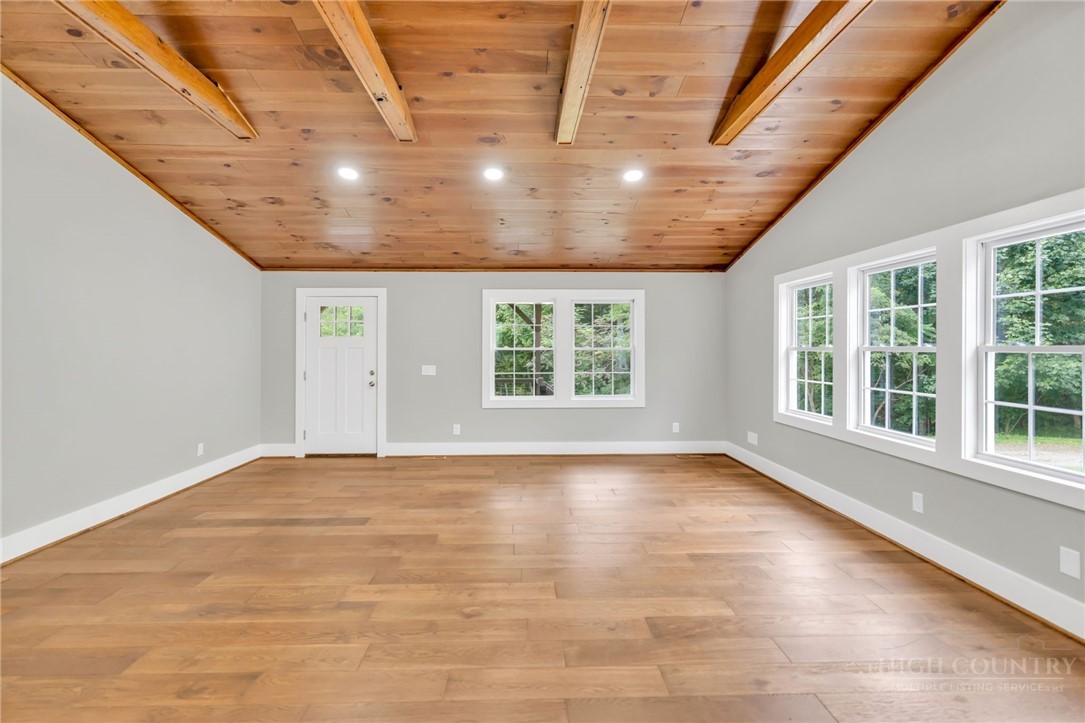 3115 Roaring Fork Property Photo 14
