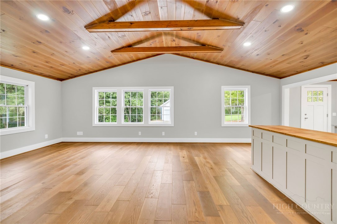 3115 Roaring Fork Property Photo 15