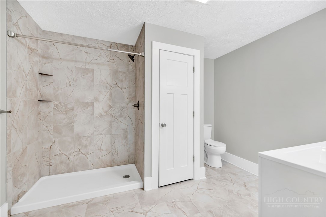 3115 Roaring Fork Property Photo 38