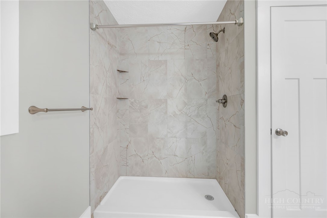 3115 Roaring Fork Property Photo 39