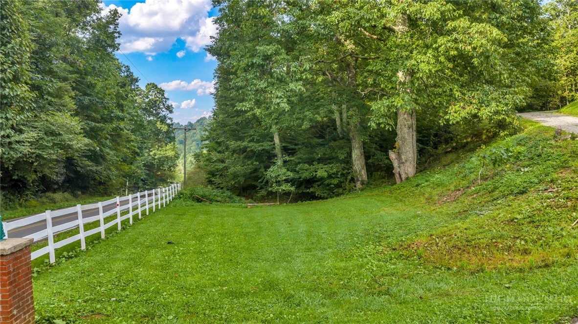 3115 Roaring Fork Property Photo 48