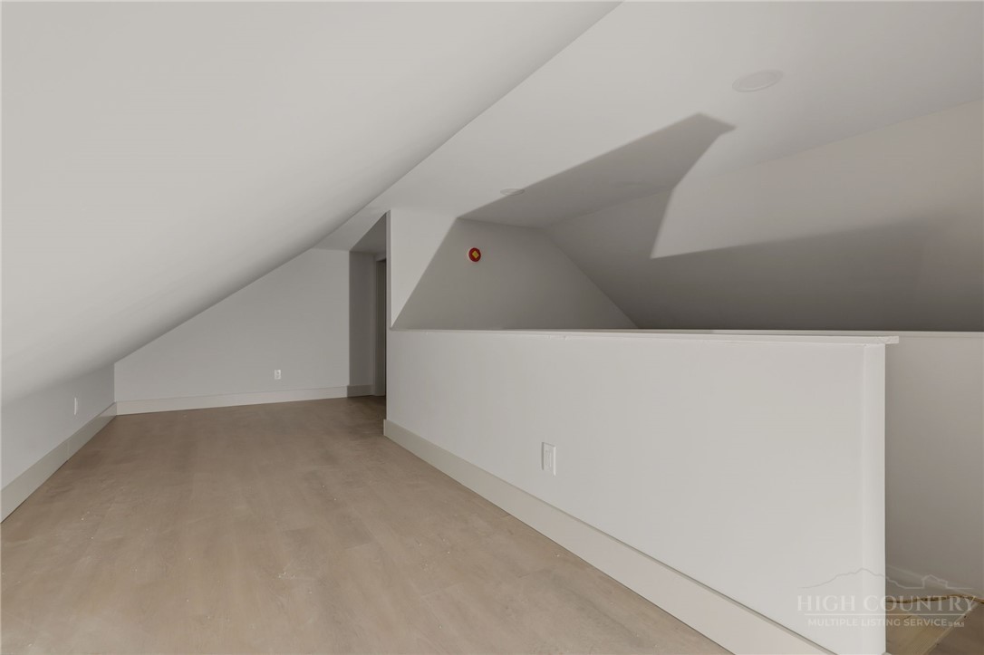 210 Eagles Nest Trail Property Photo 30
