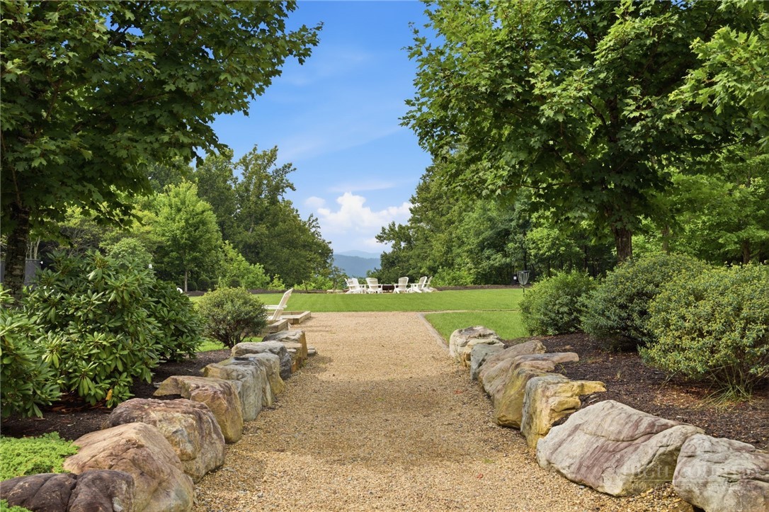 Tbd (lot 16) Scarlet Oak Drive Property Photo 17