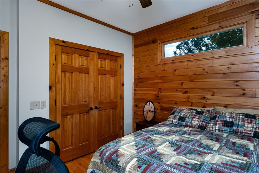 408 Broomtail Lane Property Photo 25