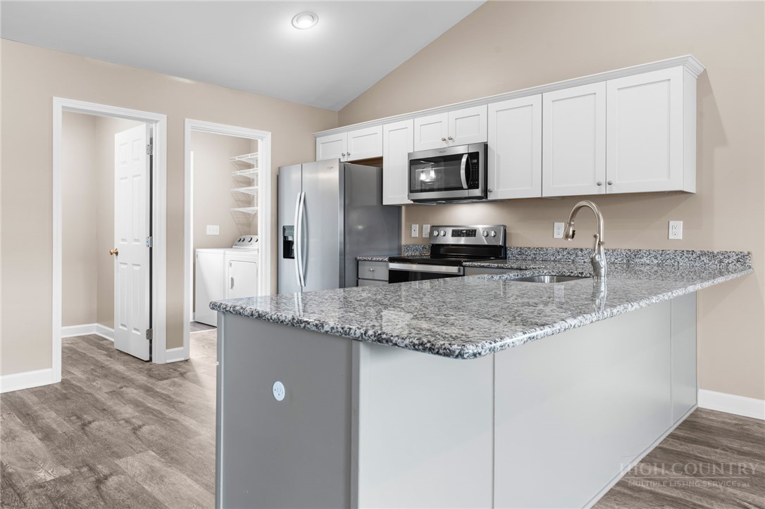 110 Miller Meadow Lane 44 Property Photo 11
