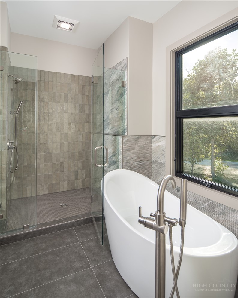 1181 Goldenrod Road Property Photo 16