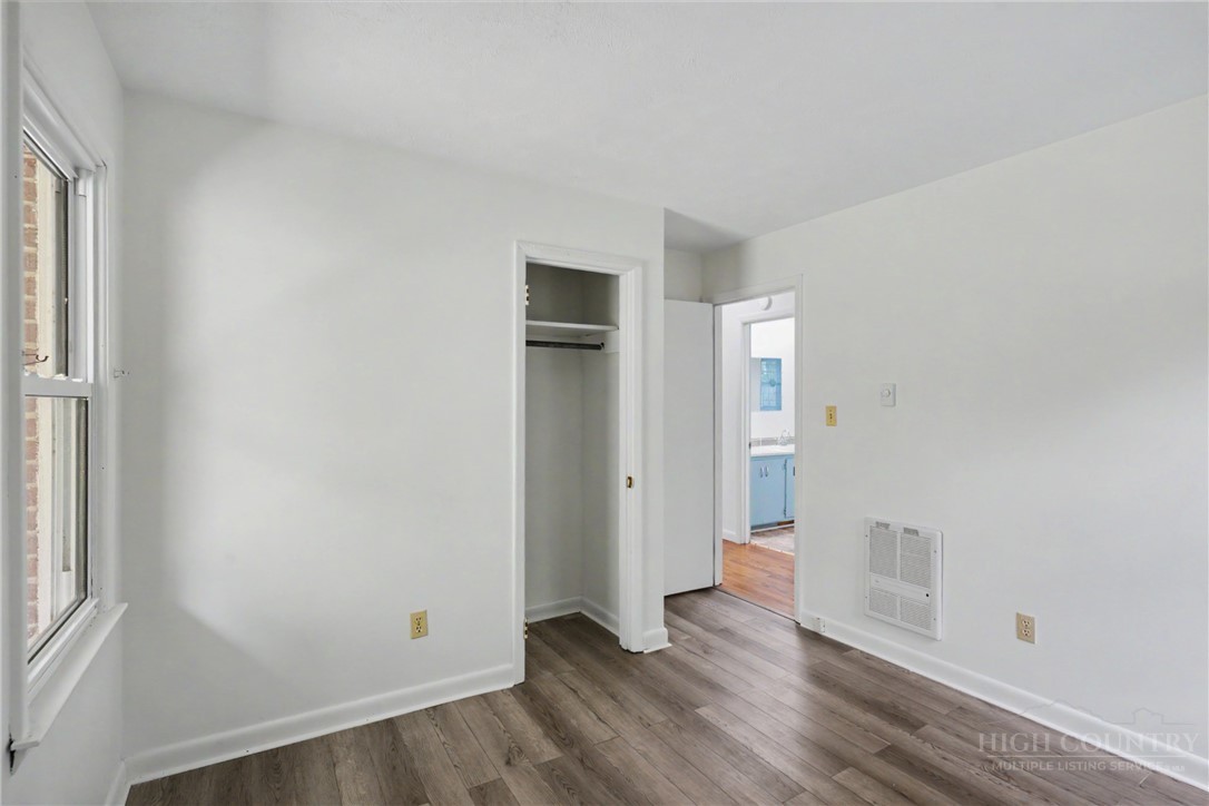 632 Queen Street Property Photo 26