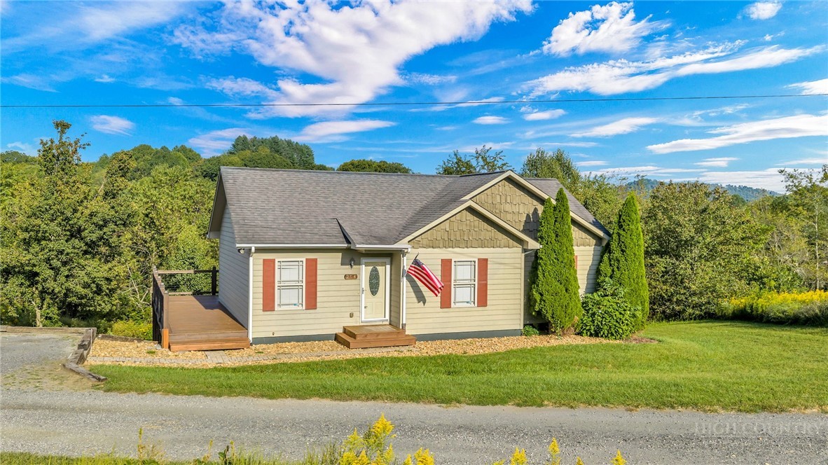 254 Landinview Drive Property Photo 1