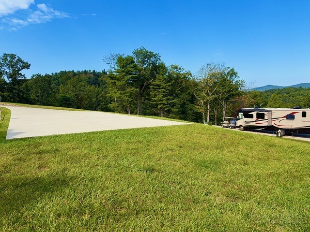 274 Mitchells Gorge Property Photo 8