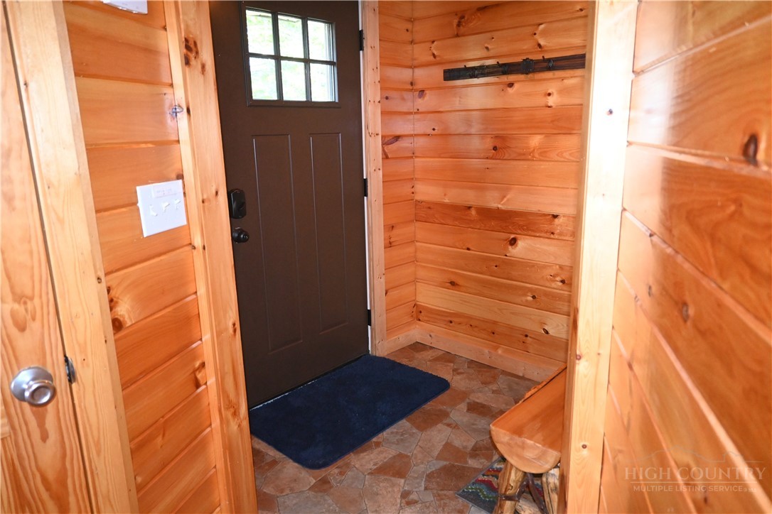 220 Northridge Road G-28 Property Photo 4