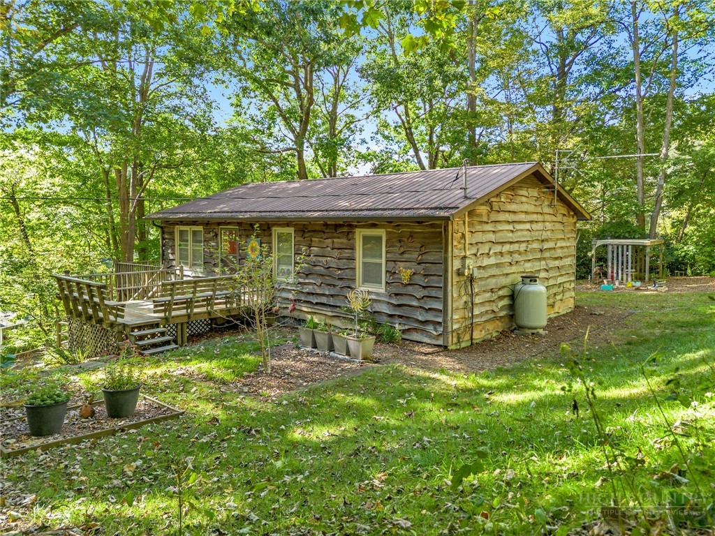 467 Greer Lane Property Photo 1