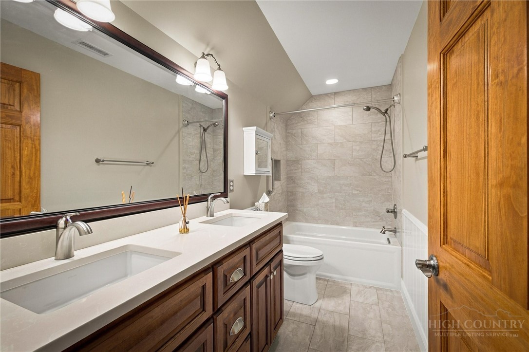 1103 River Ridge Property Photo 32