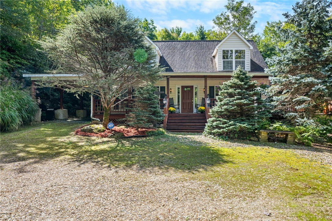 1056 Old Hampton Road Property Photo 1