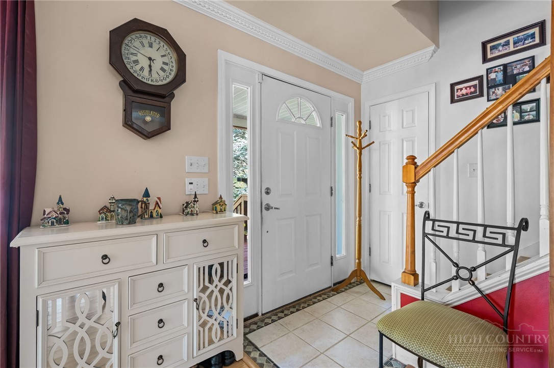 1056 Old Hampton Road Property Photo 10