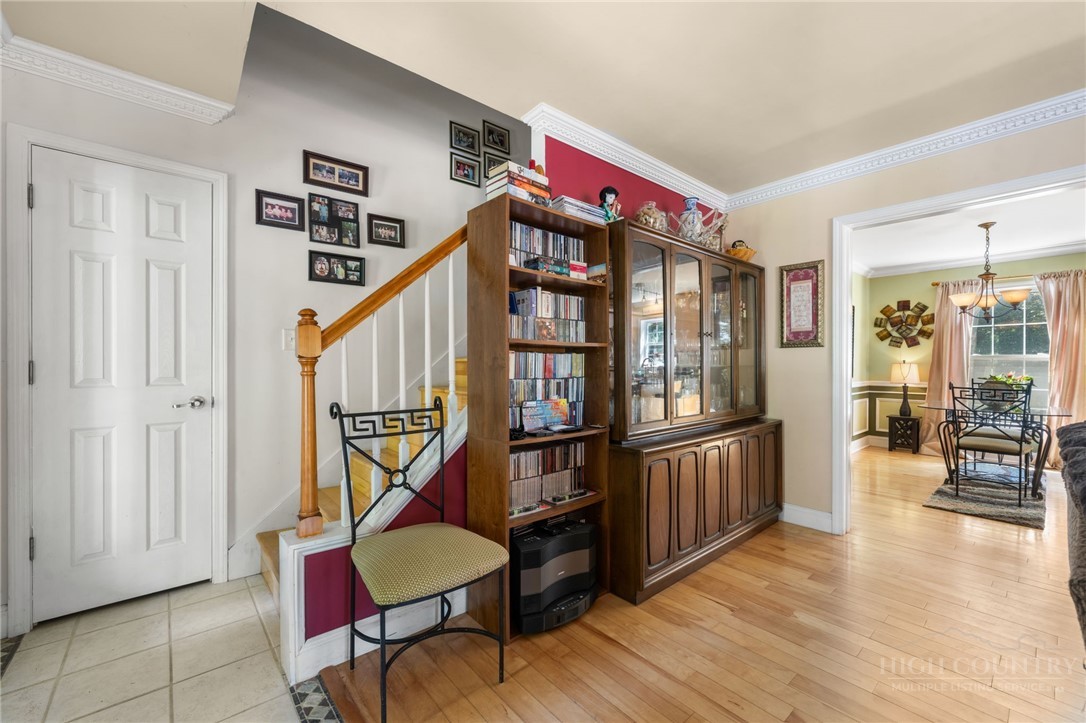 1056 Old Hampton Road Property Photo 14