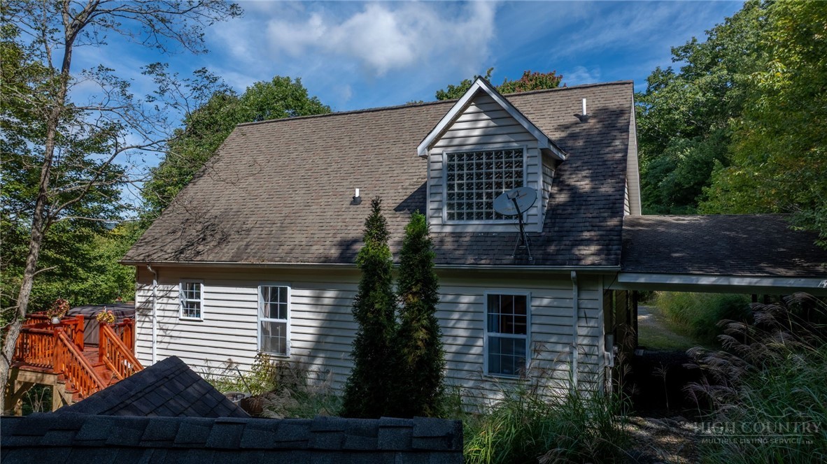 1056 Old Hampton Road Property Photo 44