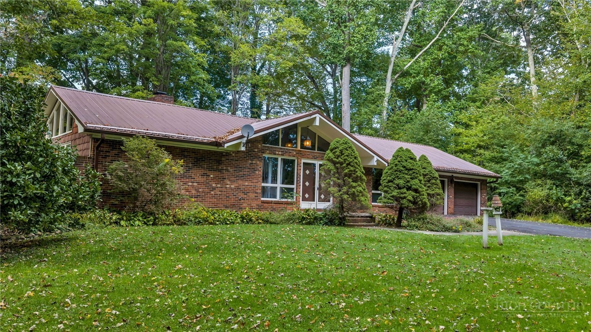 223 Current Drive Property Photo 1