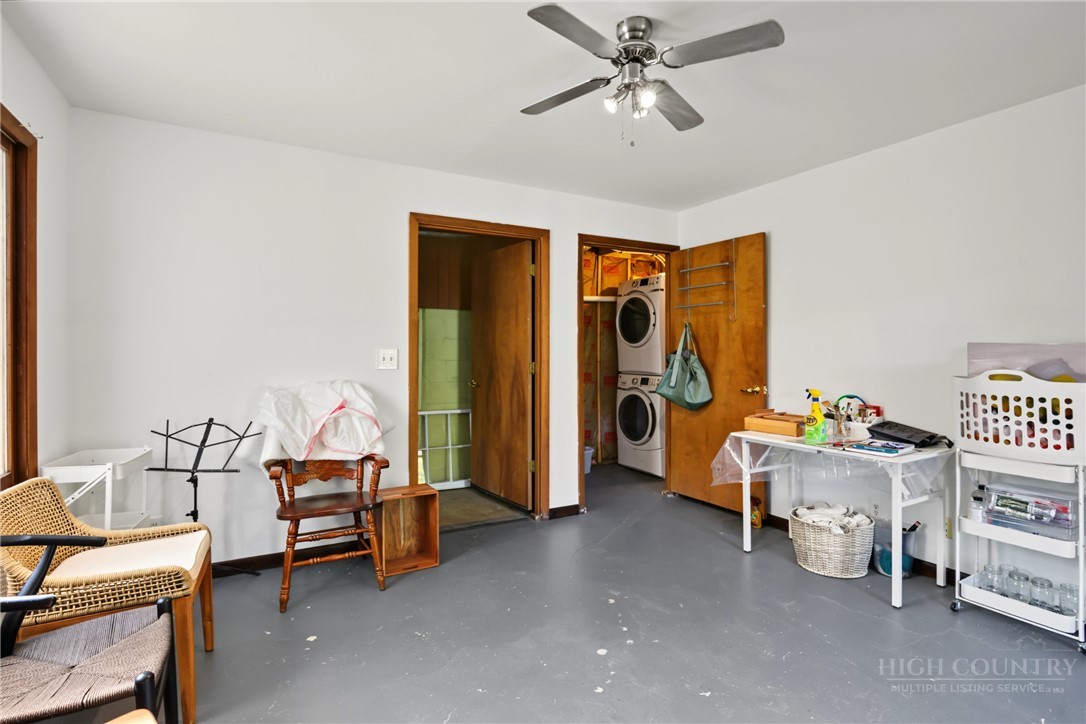 365 Grand Boulevard Property Photo 39