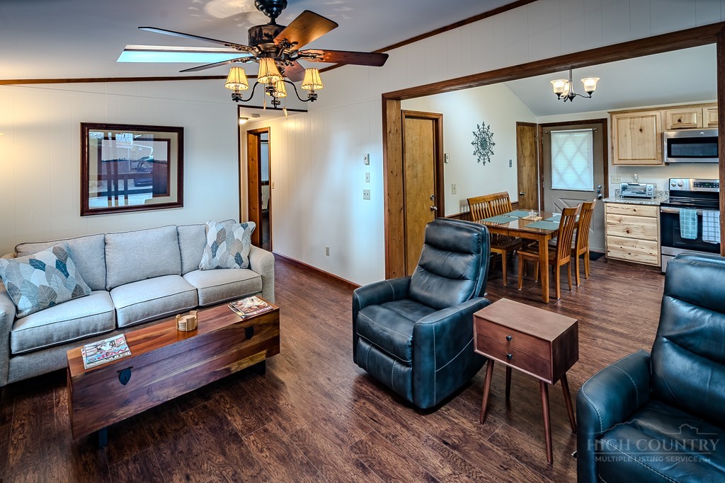 264542 Property Photo 11
