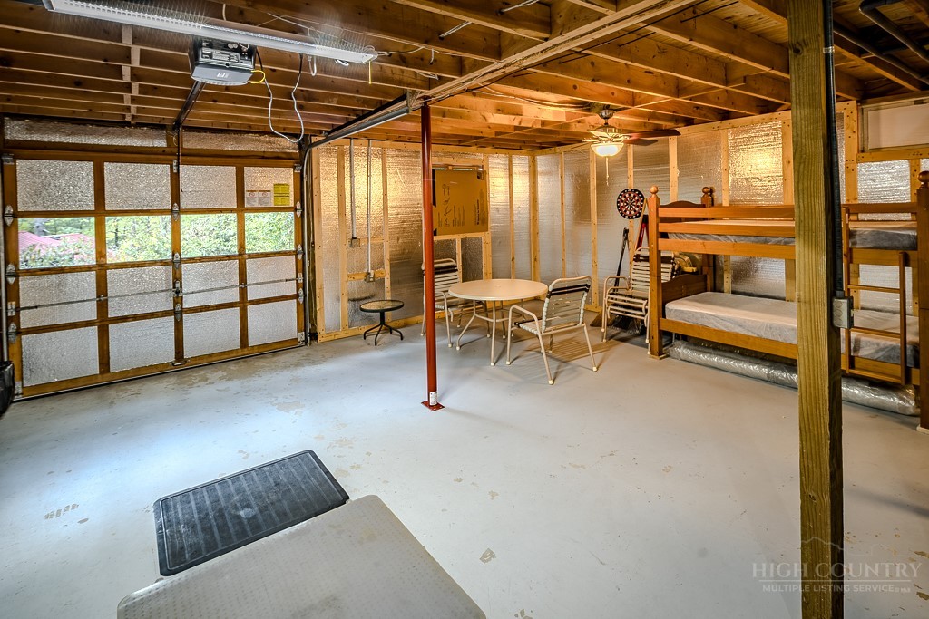 264542 Property Photo 23