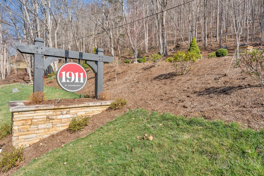 110 Blacksmith Court Property Photo 15
