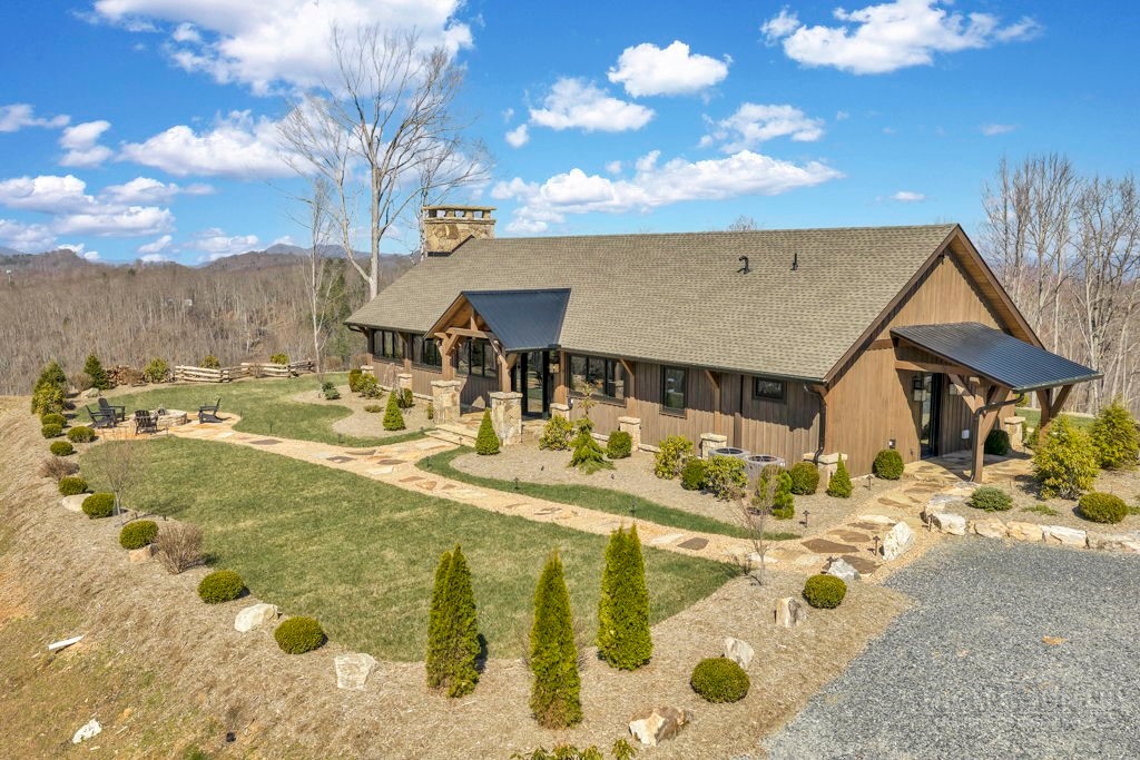 110 Blacksmith Court Property Photo 22