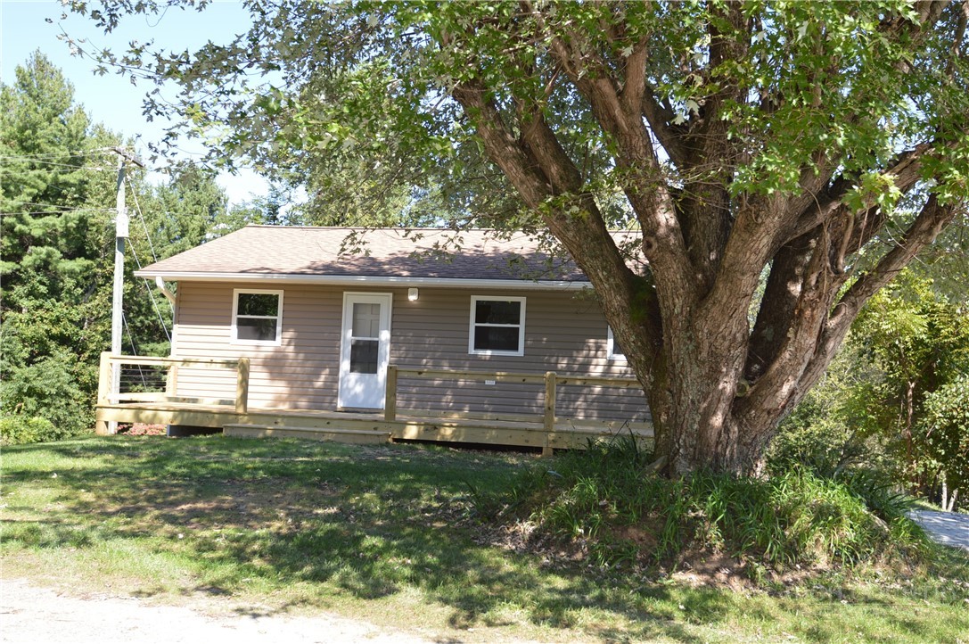 53 Parkview Drive Property Photo 2