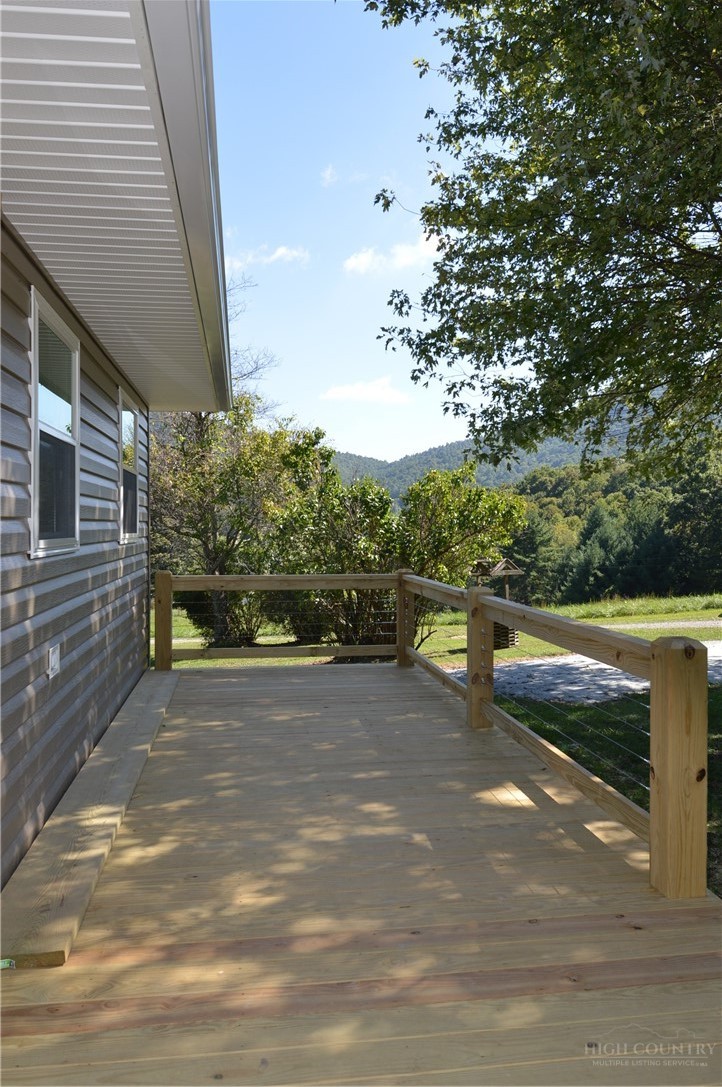 53 Parkview Drive Property Photo 4