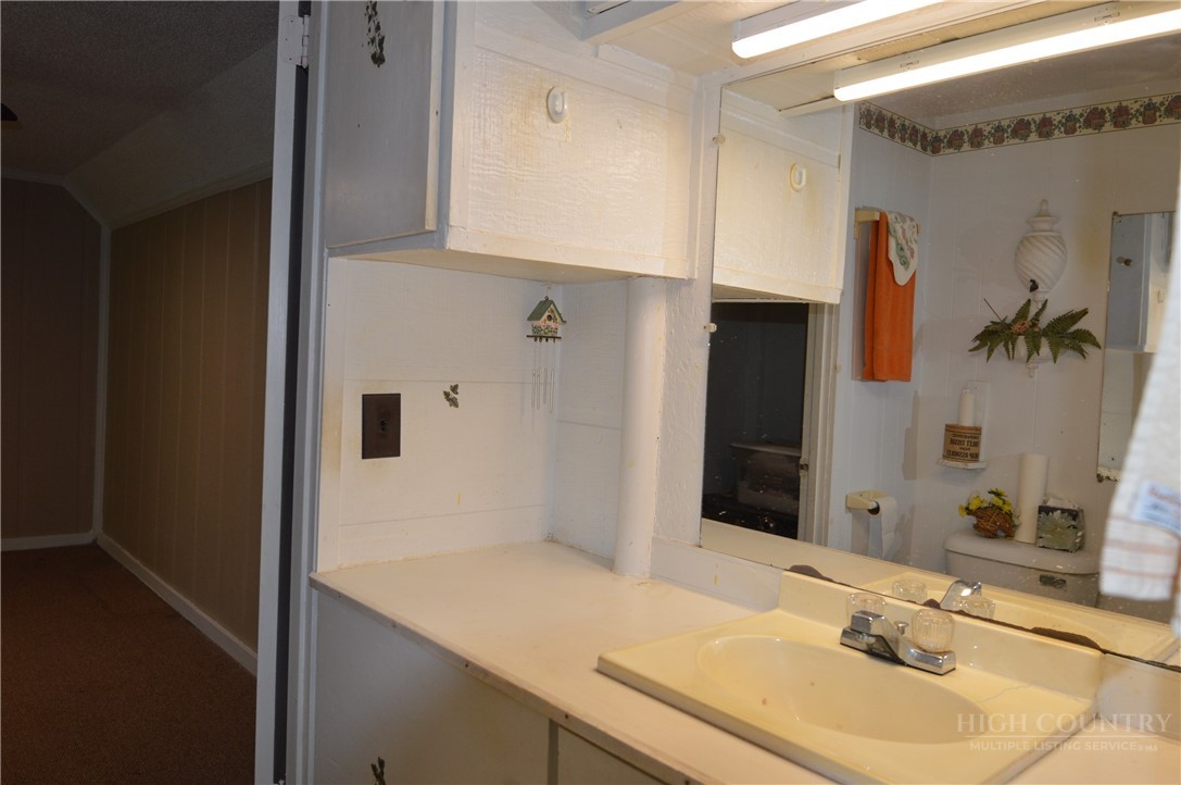 53 Parkview Drive Property Photo 48