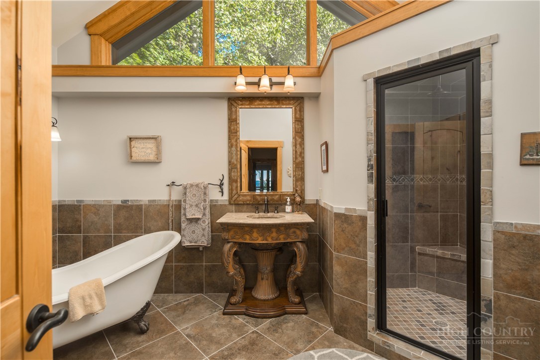 240 Topside Drive Property Photo 24