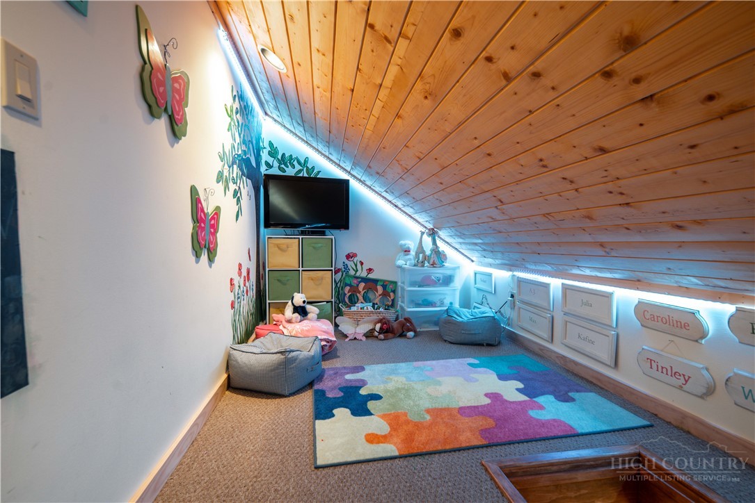 240 Topside Drive Property Photo 42