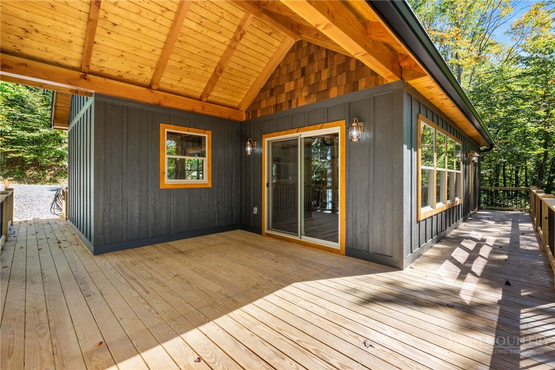 120 Aster Trail Property Photo 8