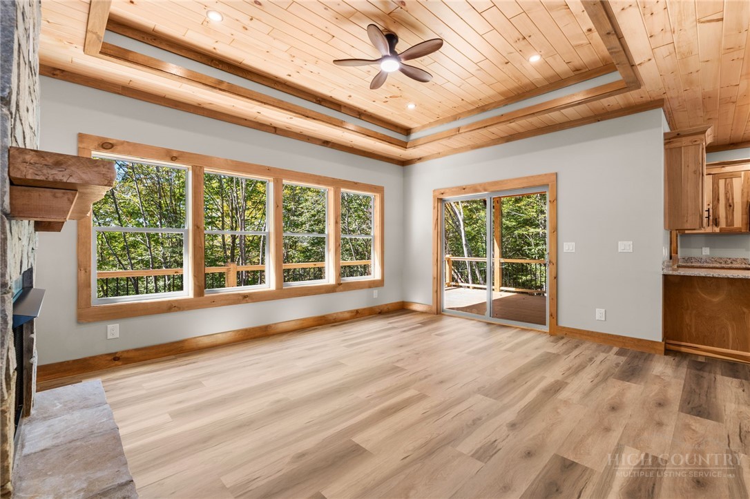 120 Aster Trail Property Photo 12